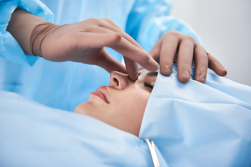Pros and Cons of Surgical vs Non-Surgical Rhinoplasty